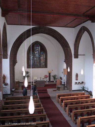 Pritzwalk Innenansicht Altar von oben
